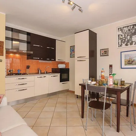 Gioia Apartament *